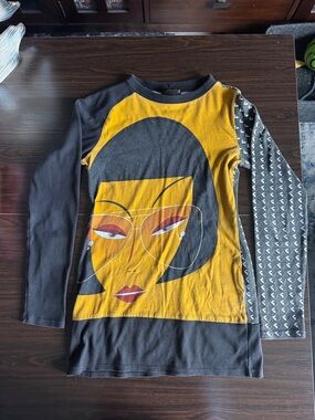 Custo Barcelona Kids Long-Sleeve Top in Yellow & Black with Patterned Sleeve